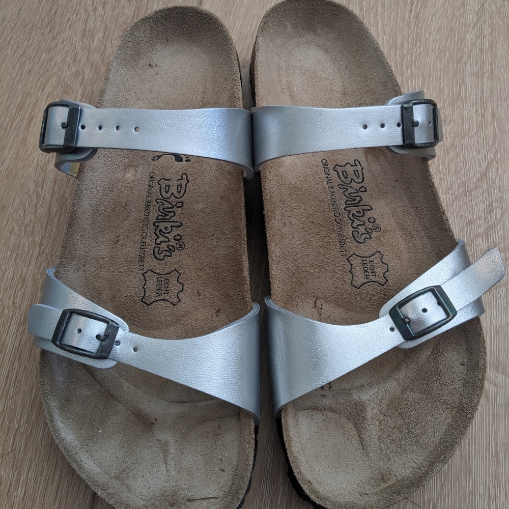 Birkis Tahiti sandals